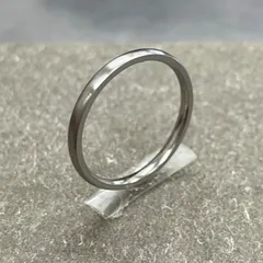 シンプル 甲丸リング 約2mm幅 艶消し仕上げ ヘアライン加工 サージカルステンレス シルバー 普通郵便ミニレター発送