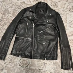新品 未使用 ZARA ザラ 本革　ラムレザージャケット ライダース フード付 新品 未使用 ZARA ザラ 本革 ラムレザージャケット ライダース フード