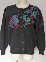 【値下げ交渉歓迎】 MIX MATCH（ミックスマッチ） ウール100％ 立体花刺繍カーディガン ブラック B-26