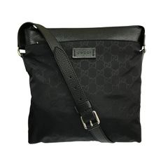 ぬえ様専用】GUCCI GGナイロン ショルダーバッグ ブラック - メルカリ