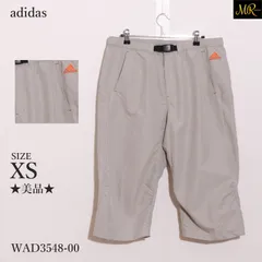 ★美品★ adidas アディダス パンツショート　ポケット付き　ボタン　シンプル　アウトドア　ロゴ刺繡 　オフホワイト　 【WAD3548-00】 送料無料　古着　レディース
