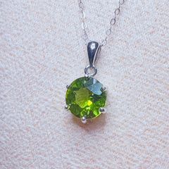 鎌倉聖石◇ペリドッド ペンダントヘッド パワーストーン シルバー925 