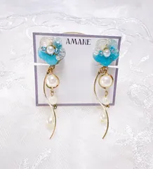 【No.8】揺れる ブルー フラワー かわいい イヤリング