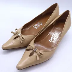 サルヴァトーレフェラガモ パンプス ヴァラ リボン ブランド シューズ 靴 イタリア製 レディース 7サイズ ベージュ Ferragamo 【中古】