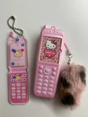 サンリオ ハローキティ コギャル ギャルフォン 携帯 ウサハナ キーホルダー 出品