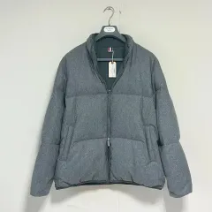 2025年最新】THOM BROWNE メンズ ダウンジャケットの人気アイテム