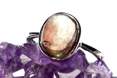 Item thumbnail for item a276b4fe-6f50-4da4-b2dd-3799e777cbed