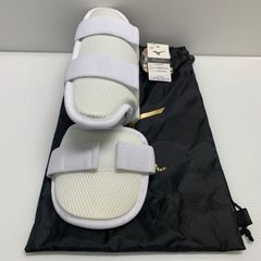 Item thumbnail for item e75661f4-554f-47b3-a5e7-1d0f3b6239d0