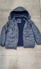 Tommy Hilfiger トミーヒルフィガー キッズ ダウン アウター グレー