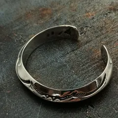 2025年最新】ナバホ族 バングルの人気アイテム - メルカリ