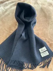 ハロッズHarrodsマフラー ストール ショール スカーフブラック黒色系ネイビー紺色系ダークブルー青色系無地ロゴ カシミヤ100% カシミア100%スコットランド製レディース女性用婦人ウィメンズwomenメンズmen男性用紳士ユニセックス男女兼用