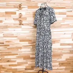 【ザラ】フラワー花柄 ティアード ロング ワンピース 総柄モノクロ XS 黒×白