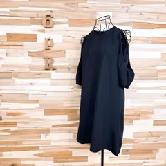 【ザラ】カットアウト オープンショルダー ミニ ワンピース セクシーM黒ブラック