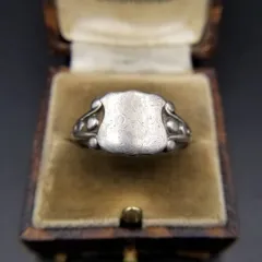 2025年最新】ヴィクトリアン リングの人気アイテム - メルカリ