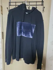 Calvin Klein カルバン・クライン ジーン (CK) ツアーベルベット ロゴ Tシャツ WHO (L/100-105)