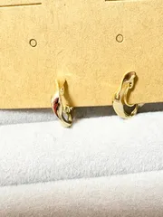 ピアスのようなイヤリング　ループフィット イヤリング ゴールド（直径12mm・ニッケルフリー）