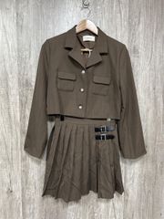 Item thumbnail for item 10d8ef58-5928-48d1-bf74-f1e4b2781c3d