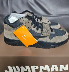 ナイキ トラヴィススコット ジャンプマン ジャック ダークモカ