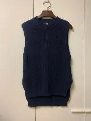 ユニクロ U ニット ベスト