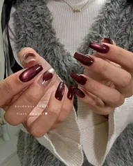 ネイルチップ＊ボルドーハート フラッシュマグネット ベージュ フラッシュマグ 秋冬 シンプル 韓国