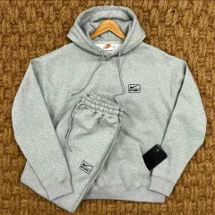 2025年最新】stussy nike セットアップの人気アイテム - メルカリ