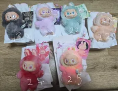 POP MART 正規品 ラブブ ハイライト キーホルダー 出品