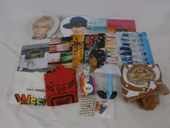  中古品 WEST. 藤井流星 ツアーグッズ 他 ショッピングバッグ ペンライト うちわ パンフレット 等 グッズセット