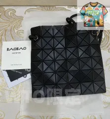 美品 バオバオイッセイミヤケ 斜め掛 2way ショルダーバッグ ブラック-WTO輸入1