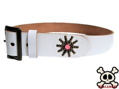 栃木レザー フラワー型スタッズベルト 黒 クリスタルスポッツ 40mm