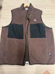 2025年最新】nIKE acg ベスト xlの人気アイテム - メルカリ