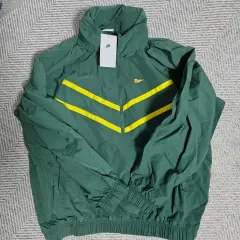 ナイキ 新品 ハーフ ラインド ハーフジップ ウィンドブレーカー L