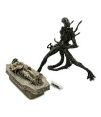 エイリアン VS プレデター バトルエイリアン フィギュア