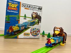 非売品】Disneyディズニーキャスト勤続1年記念アワードピン 蒸気船