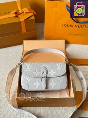 【今日特価】LV 早春シリーズ ニューアイテム DIANE ファジーバッグ - 2way 肩ベルト付き-WTO輸入1