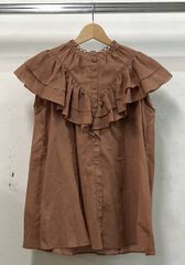 美品！ ANAYI アナイ 強撚ボイルダブルラッフルブラウス - メルカリ