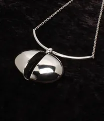 美品 ピエールカルダン ネックレス レディース Pierre Cardin