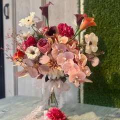 胡蝶蘭とカラーのブーケ　ブートニア付き　　結婚式　パーティー　フォトウェディング