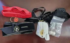 CHANEL　シャネル　チャーム　まとめ　リボン　赤　黒　白　レッド　ブラック　ホワイト