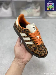 新品アディダスオリジナルス ウィメンズ サンバ OG "レオパード/プリラブドレッド"JI2734