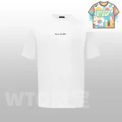 この LV 柄プリントの半袖は、クラシックな Monogram 柄のプリントは、LV の長いブランドの歴史と文化的底蘊を受け継いでおり、すべてのプリントは丁寧に彫琢されており、繊細ではっきりした質感を呈しています。 -WTO輸入1