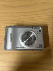名機 FUJIFILM FinePix F11 CCD オールドコンデジ 動作品 - メルカリ