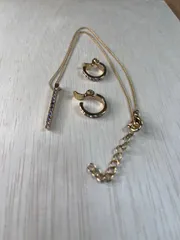 ｍｏｎｅｔネックレス・イヤリングセット