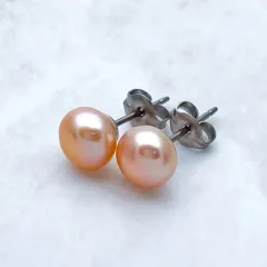 オレンジ系 本真珠のスタッドピアス/イヤリング 淡水パール チタン SV925 小粒 6mm 7mm 金属アレルギー対応