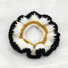 シュシュ　ハンドメイド　かぎ針編み