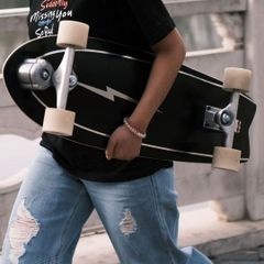 カーバー　Carver TRITON 32\" PRISMAL サーフスケート 楽天市場】CARVER カーバー スケートボード TRITON トライトン 32