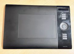 Cintiq Wacom wacom（ワコム） Cintiq24HDジャンク品　取りに来られる方限定 Wacom Pro 公式 : (ACK64801KZ) Stand 27 液タブ・ペンタブ