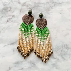 【選べる金具】ハート 透かしパーツ スワロフスキーパール チェコビーズ フリンジ ピアス イヤリング グリーン No.1971