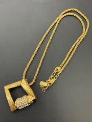 YSL イブサンローラン ネックレス ラインストーン スクエア 