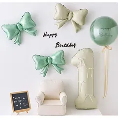 誕生日飾り風船セット　リボン型バルーン＆バナー＆ナンバーバルーン＆ゴム風船セット