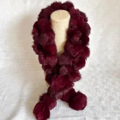 ファー襟巻　ラビットファー　マフラー　レッド　えんじ色  ワインレッド　ぼんぼり  12acdz51